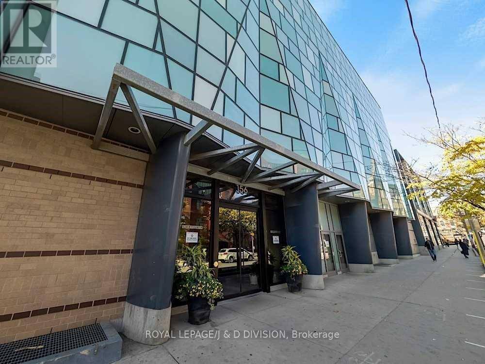 Toronto (waterfront Communities), ON M5V0G1,156 Portland ST #421