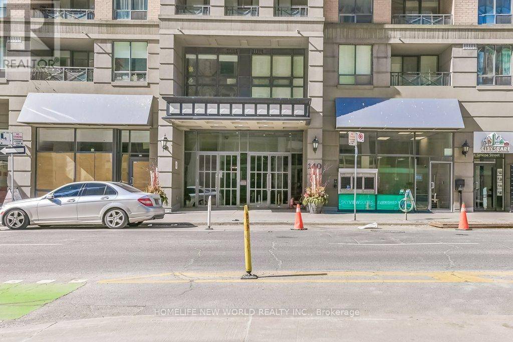 Toronto (waterfront Communities), ON M5H4E9,140 Simcoe ST #1520