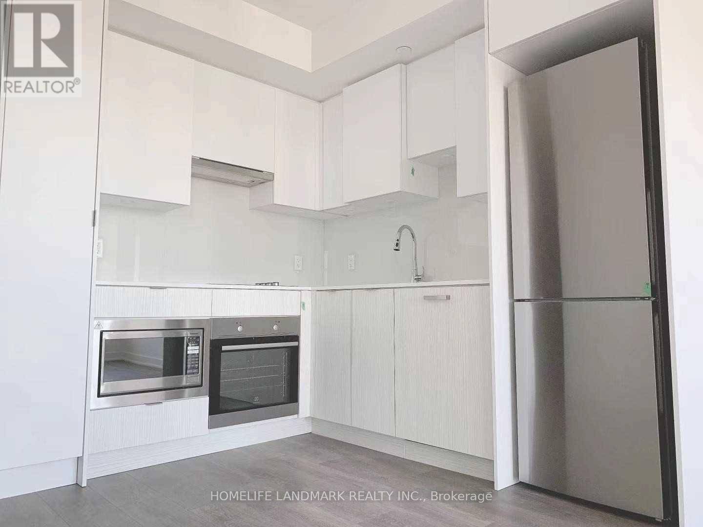 Toronto (mount Pleasant West), ON M4P0E3,99 Broadway AVE #2311