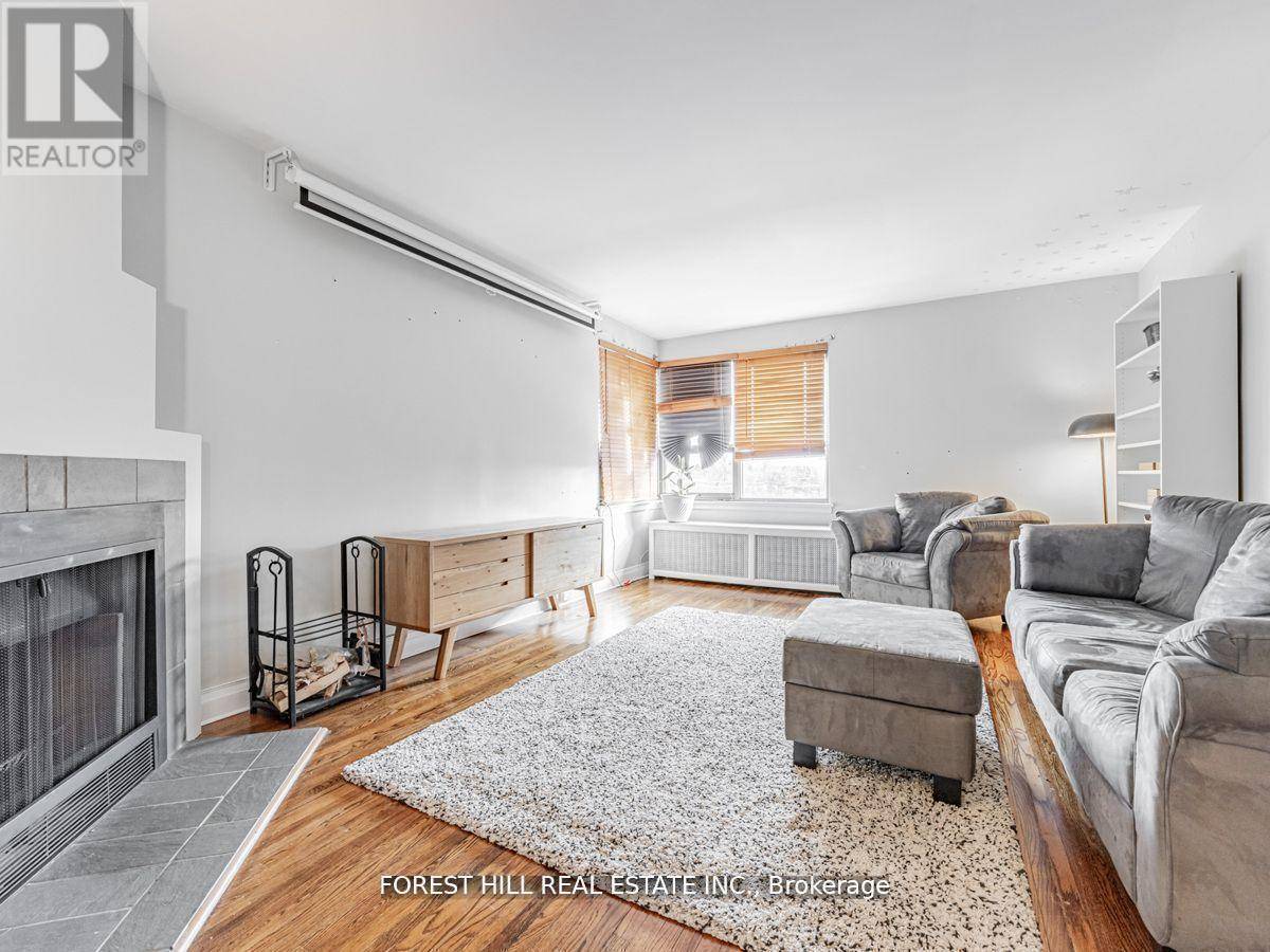 Toronto (forest Hill South), ON M5P3K7,1840 Bathurst ST #305