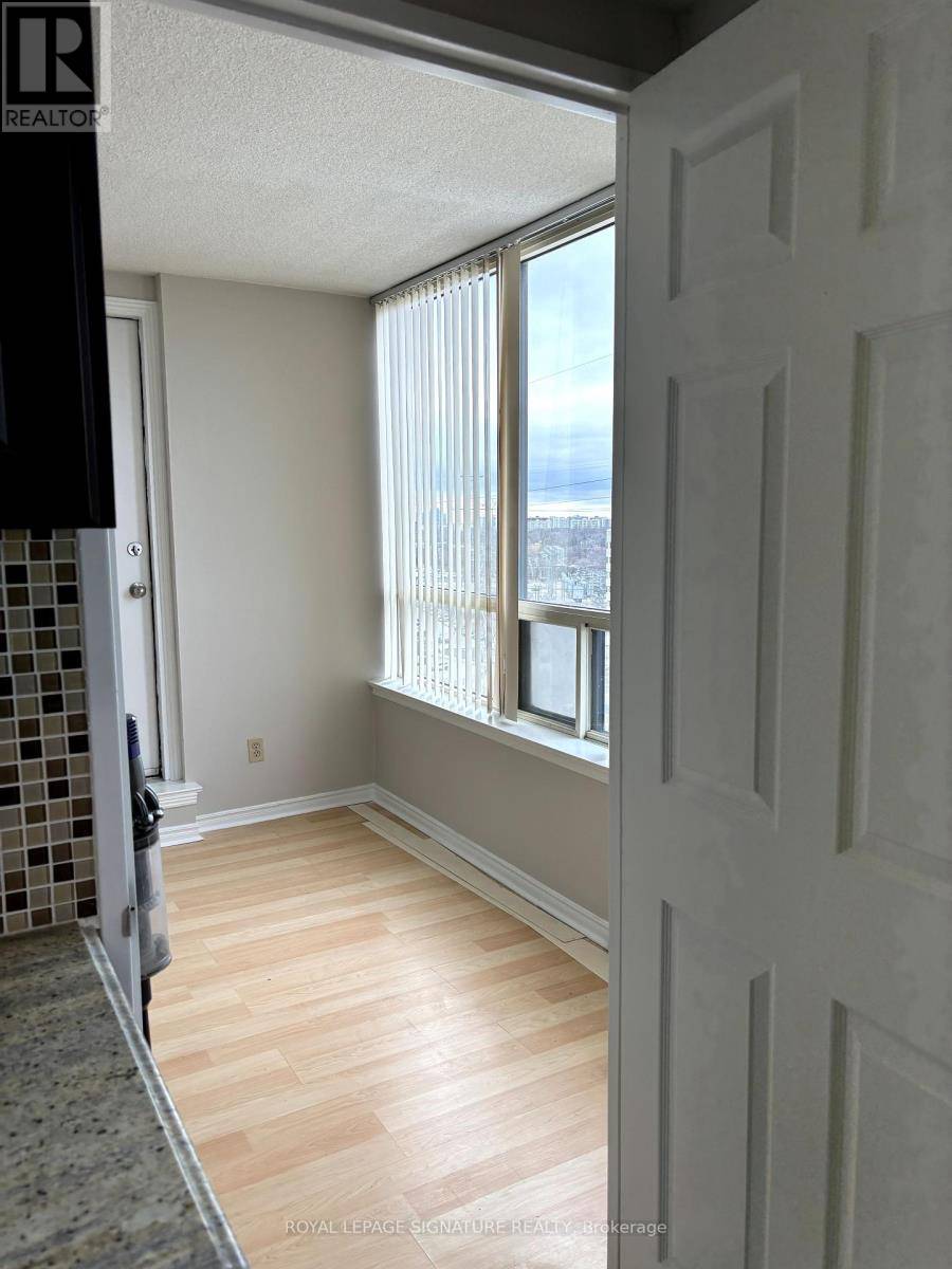 Toronto (newtonbrook East), ON M2M4J4,7 Bishop AVE #1111