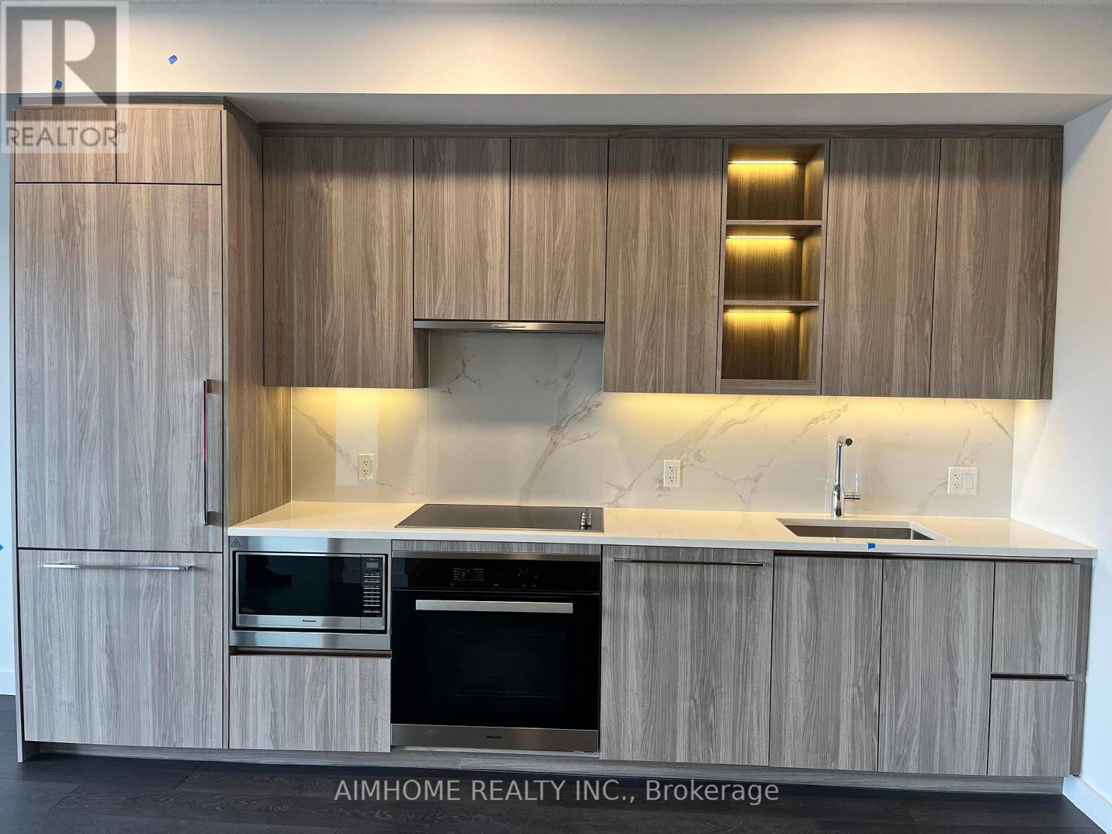 Toronto (bayview Village), ON M2K0J2,27 McMahon DR #501