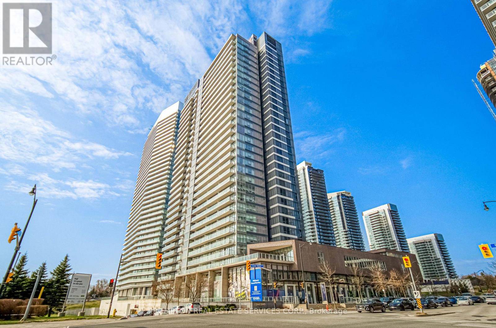 Toronto (bayview Village), ON M2K0C1,121 Mcmahon DR #807