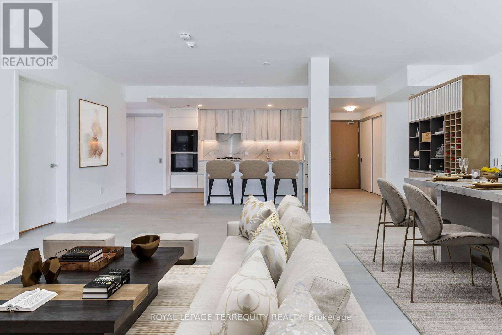 Toronto (mount Pleasant East), ON M4P1Z8,200 Keewatin AVE #309T