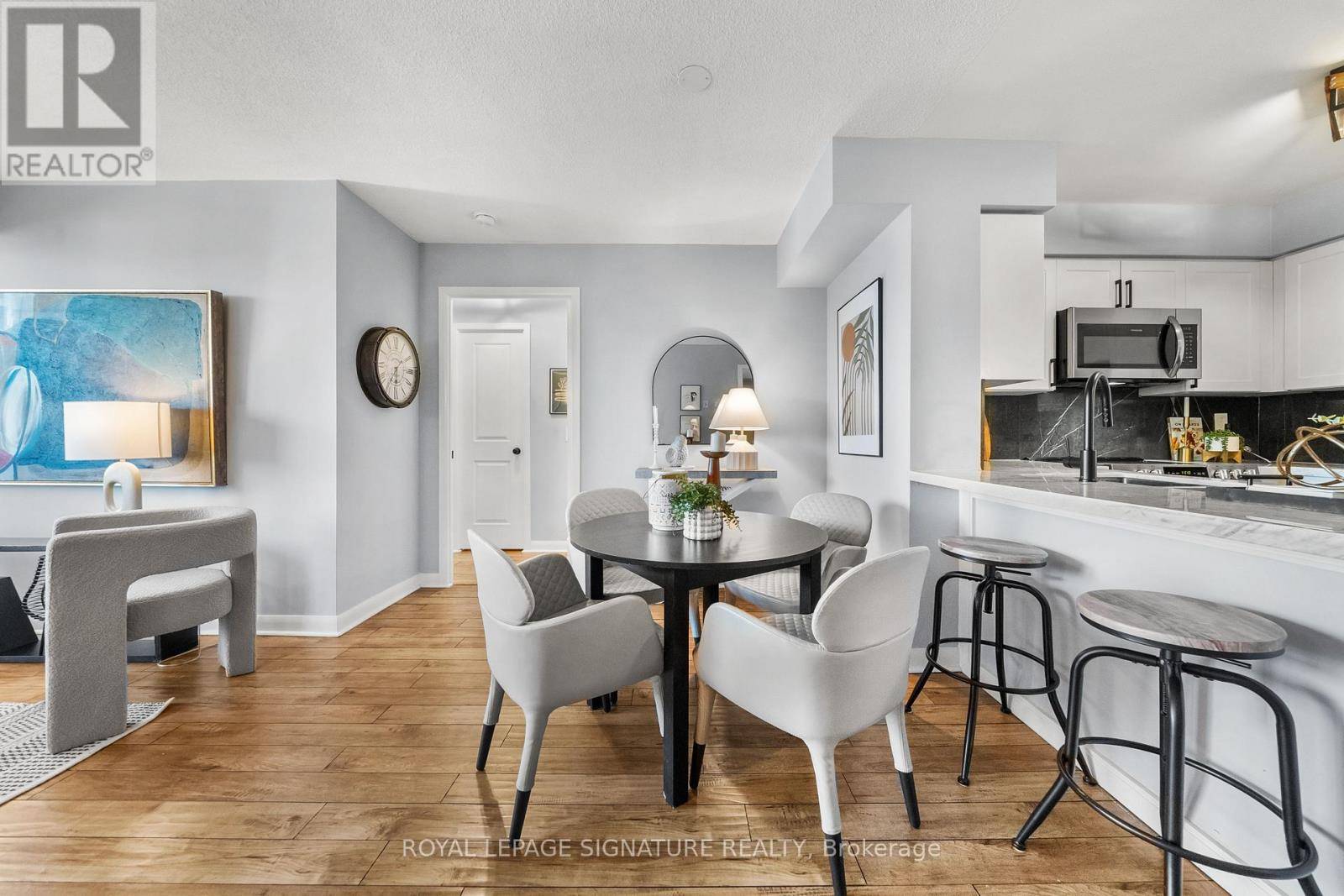 Toronto (lansing-westgate), ON M2N7G9,4968 Yonge ST #3005