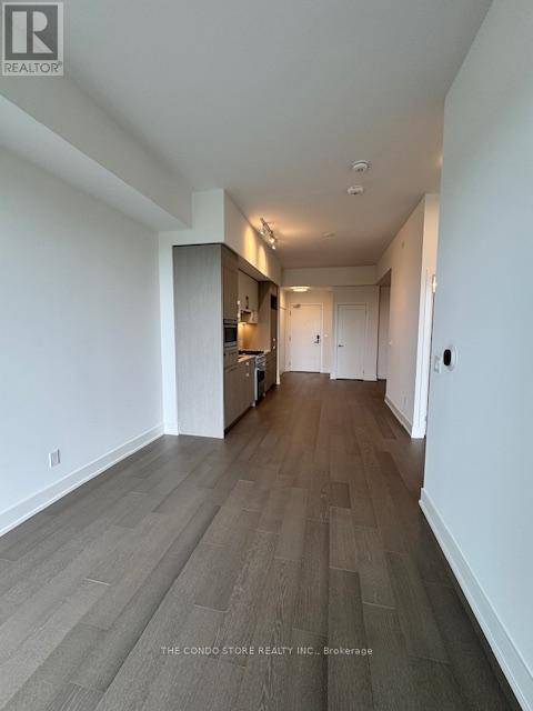 Toronto (yonge-eglinton), ON M4S0E6,8 Manor RD West #708