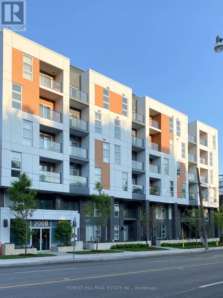 Toronto (humewood-cedarvale), ON M5P0A7,2000 Bathurst ST #509