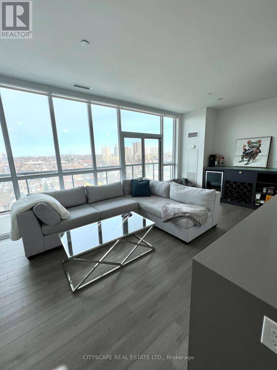 Toronto (oakwood Village), ON M6E0A1,1603 Eglinton AVE West #815