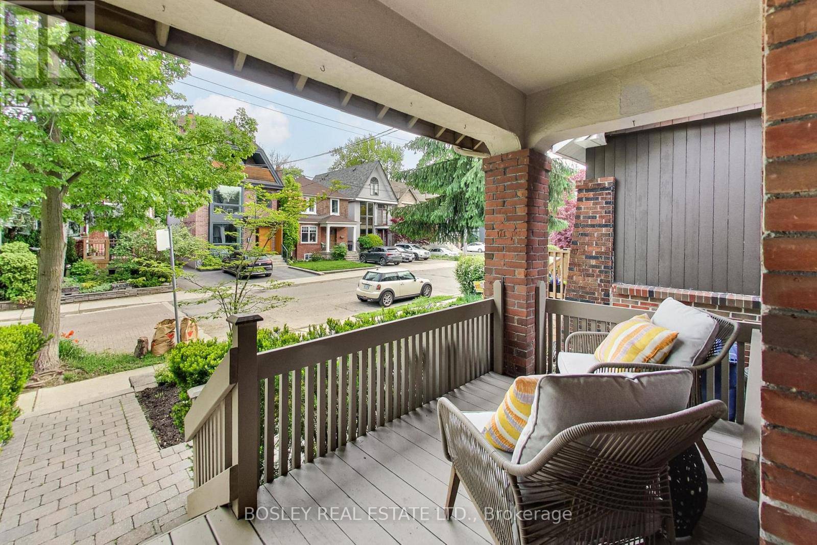 Toronto (mount Pleasant East), ON M4S1E5,584 BALLIOL STREET