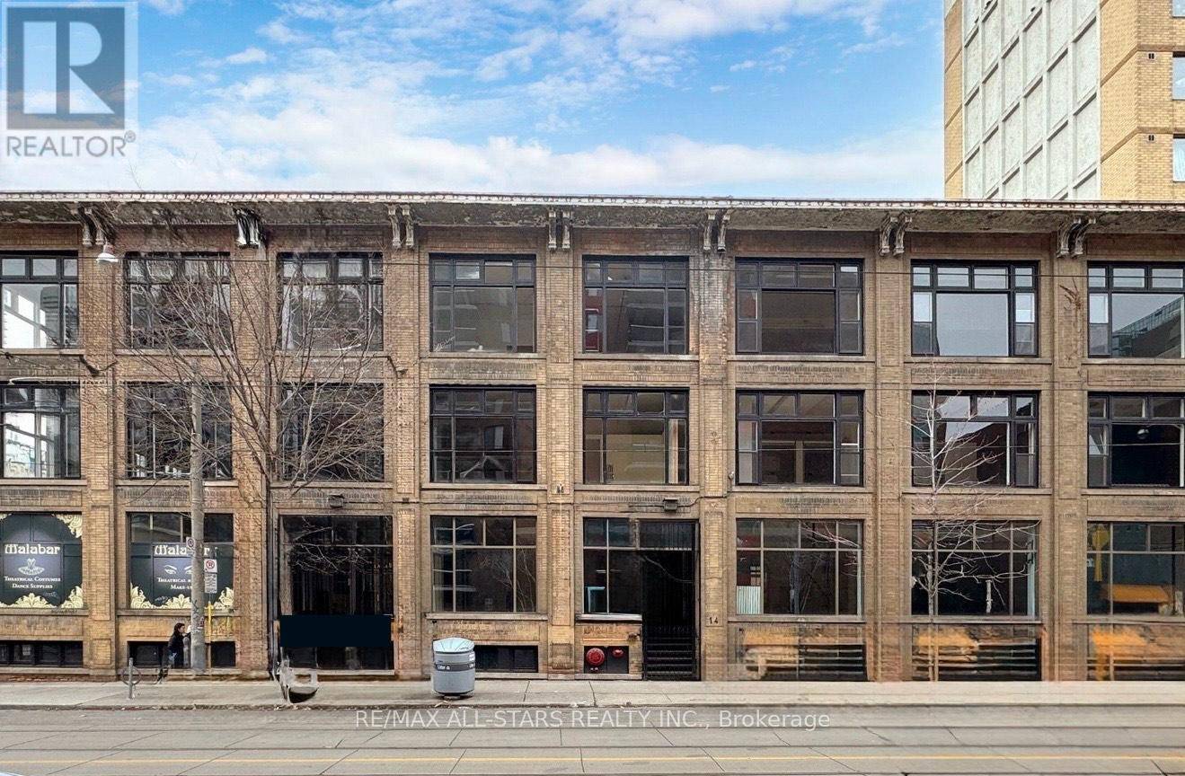 Toronto (kensington-chinatown), ON M5T1V6,14 Mccaul ST #201