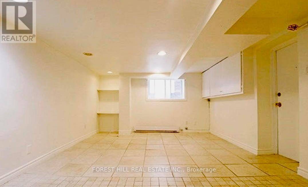 Toronto (forest Hill South), ON M5P2K6,922 Avenue RD #Lower#1