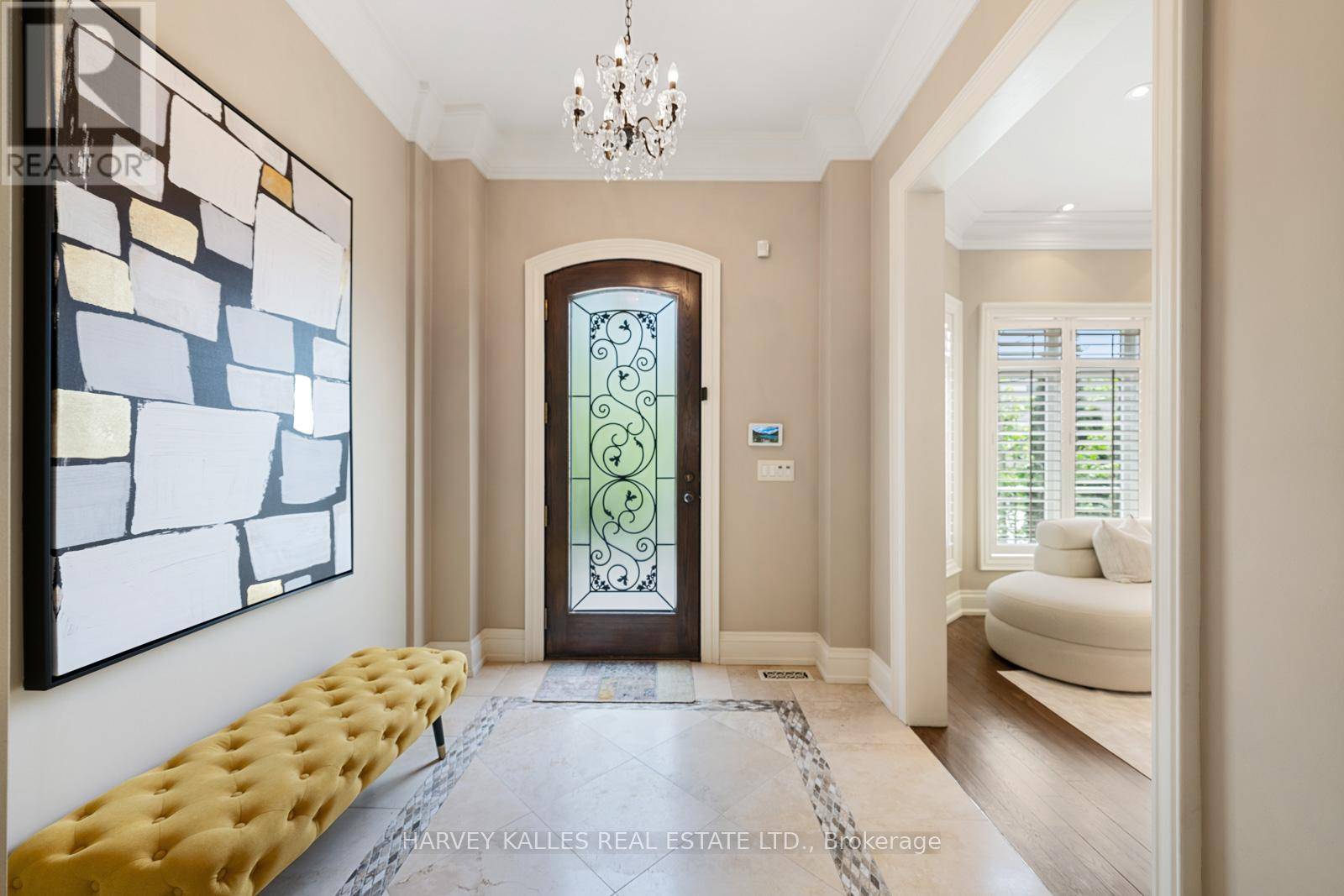 Toronto (bedford Park-nortown), ON M5M1L9,538 WOBURN AVENUE