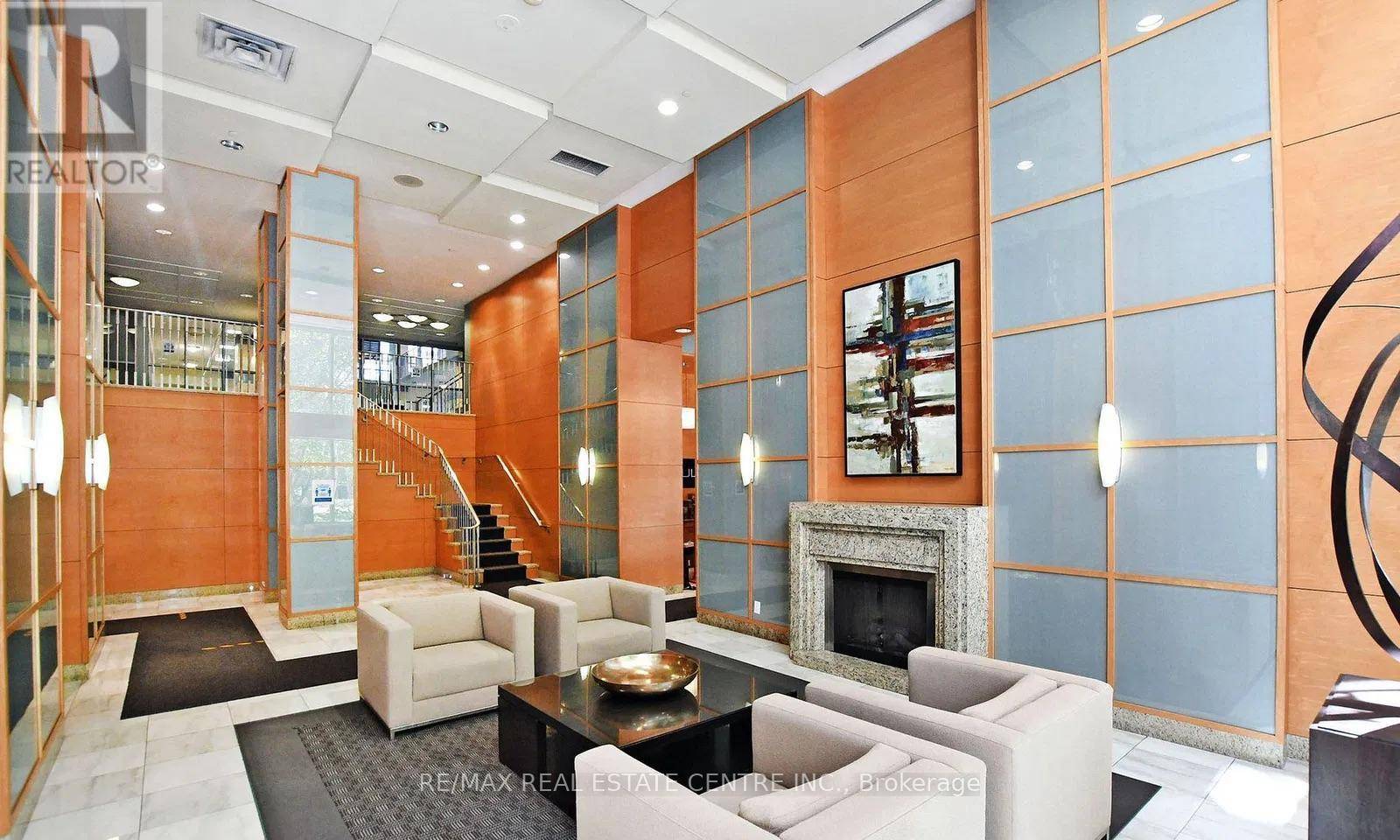 Toronto (lansing-westgate), ON M2N7G9,4968 Yonge ST #3303