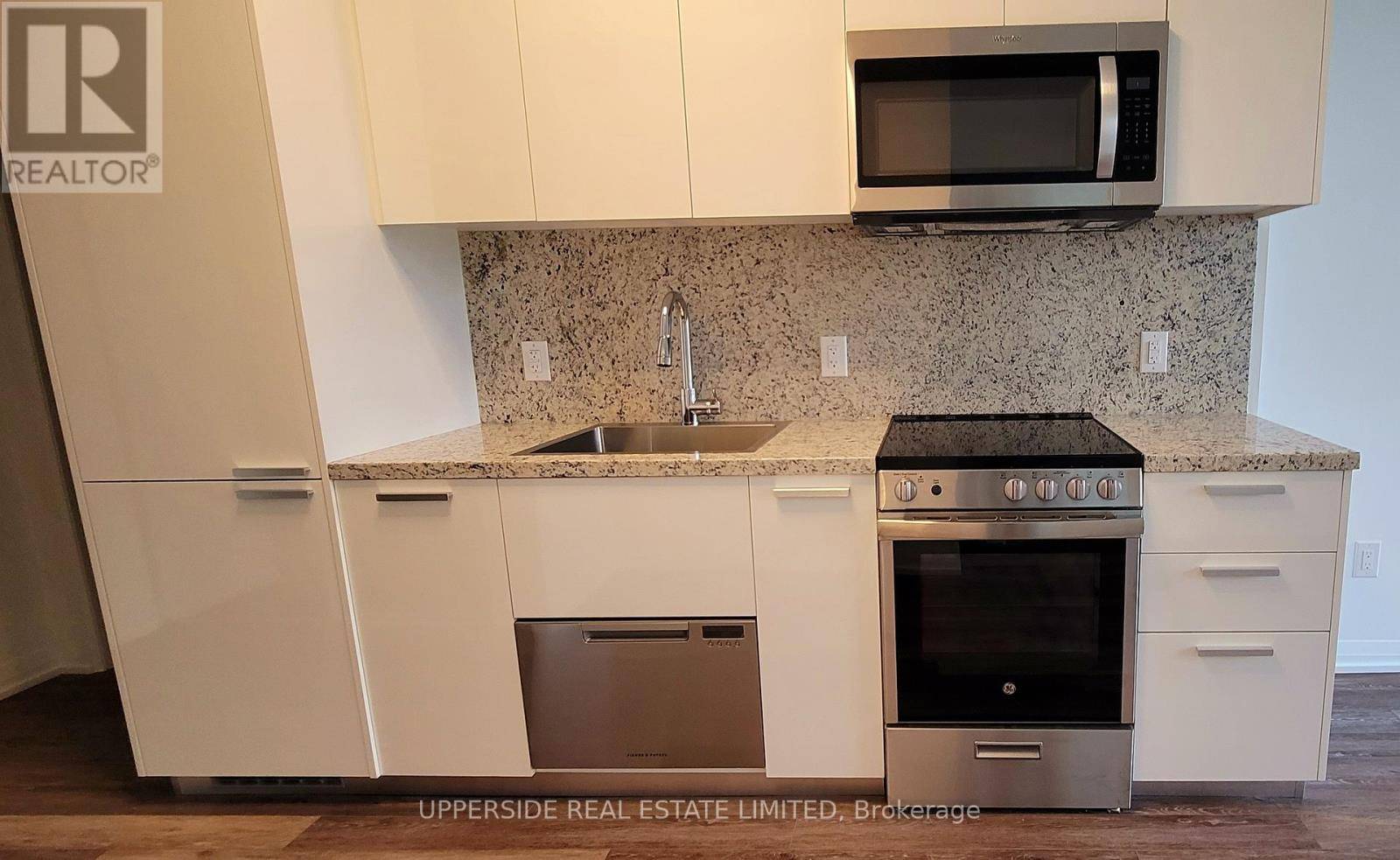 Toronto (willowdale West), ON M2N2N1,75 Canterbury PL #610