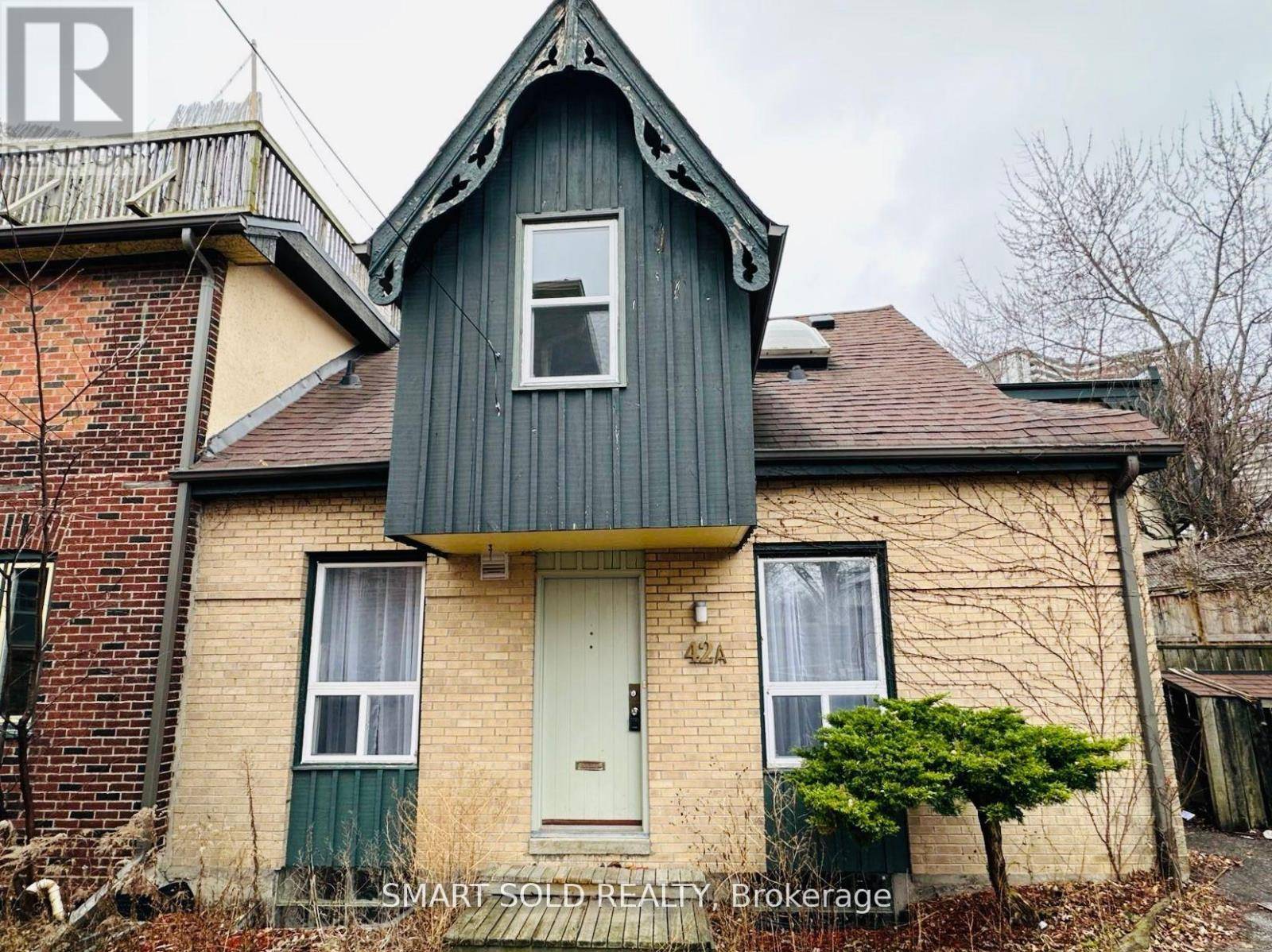 Toronto (cabbagetown-south St. James Town), ON M4S1E1,42A AMELIA STREET