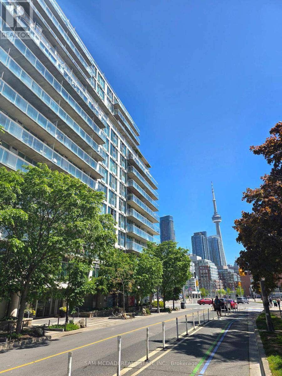 Toronto (niagara), ON M5V3N2,650 Queens Quay West #721
