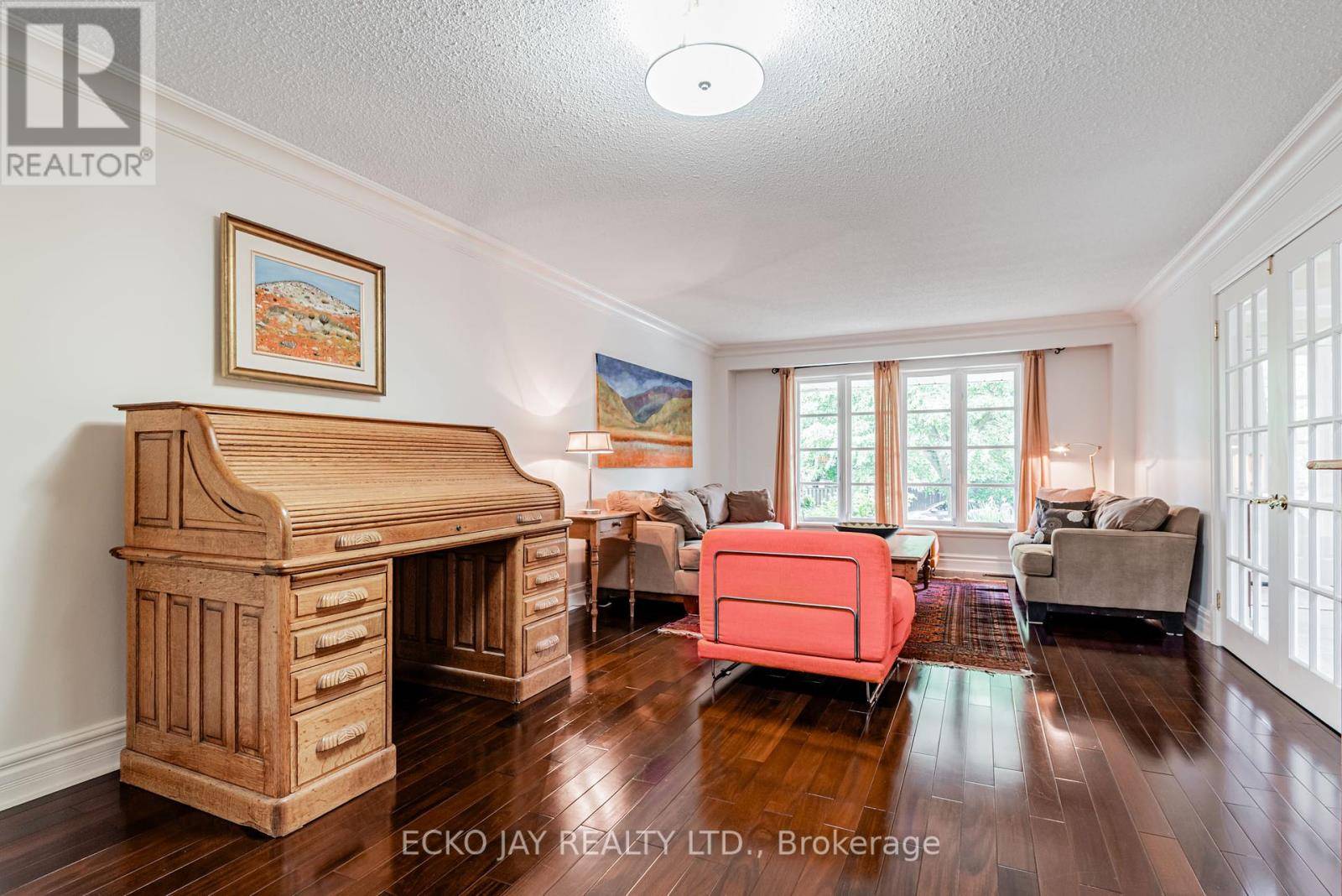 Toronto (banbury-don Mills), ON M3B3E3,75 BARRYDALE CRESCENT