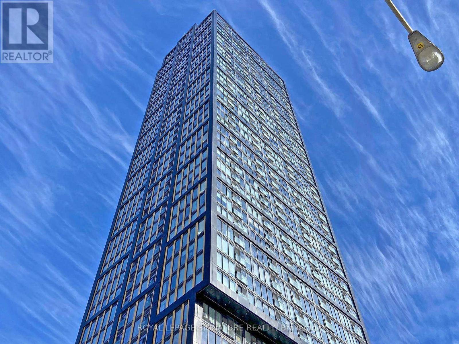 Toronto (moss Park), ON M5B0C8,319 Jarvis ST #1006