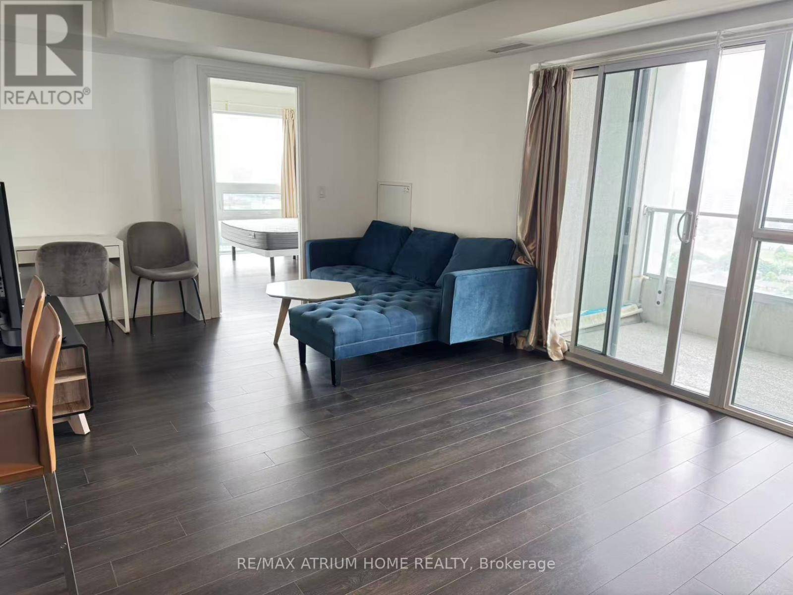 Toronto (henry Farm), ON M2J0B4,275 Yorkland RD #2210