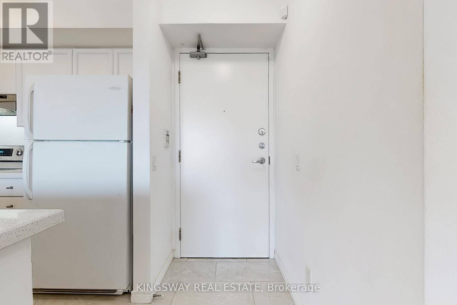 Toronto (lansing-westgate), ON M2N7C6,155 Beecroft RD #2007