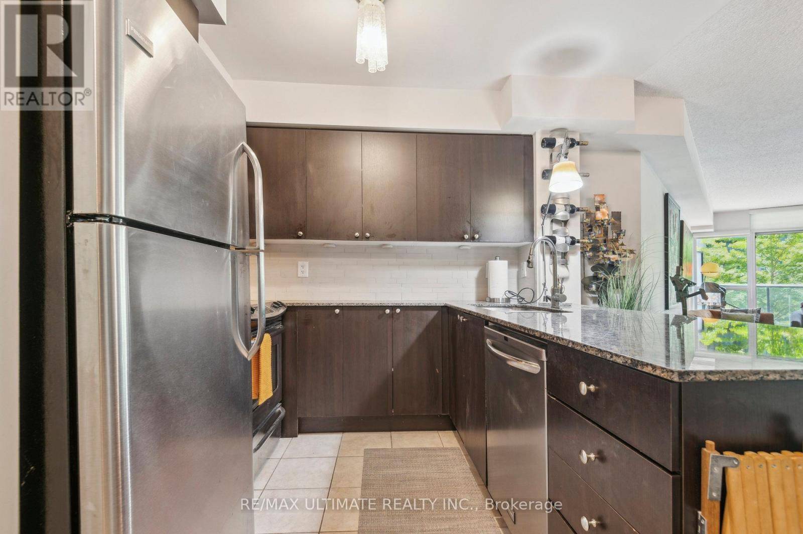 Toronto (clanton Park), ON M3H0A7,525 Wilson AVE #240