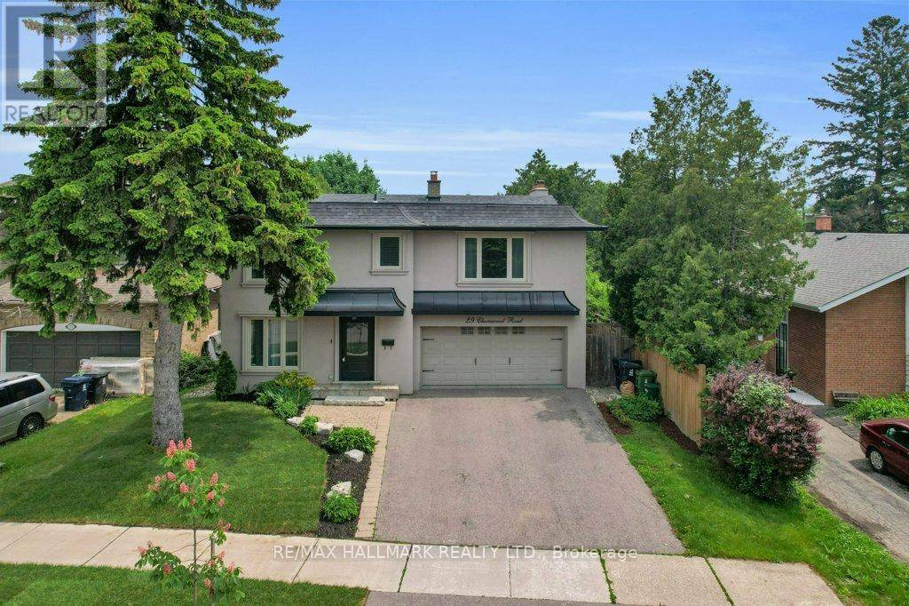 Toronto (banbury-don Mills), ON M3B2P7,29 CHARNWOOD ROAD