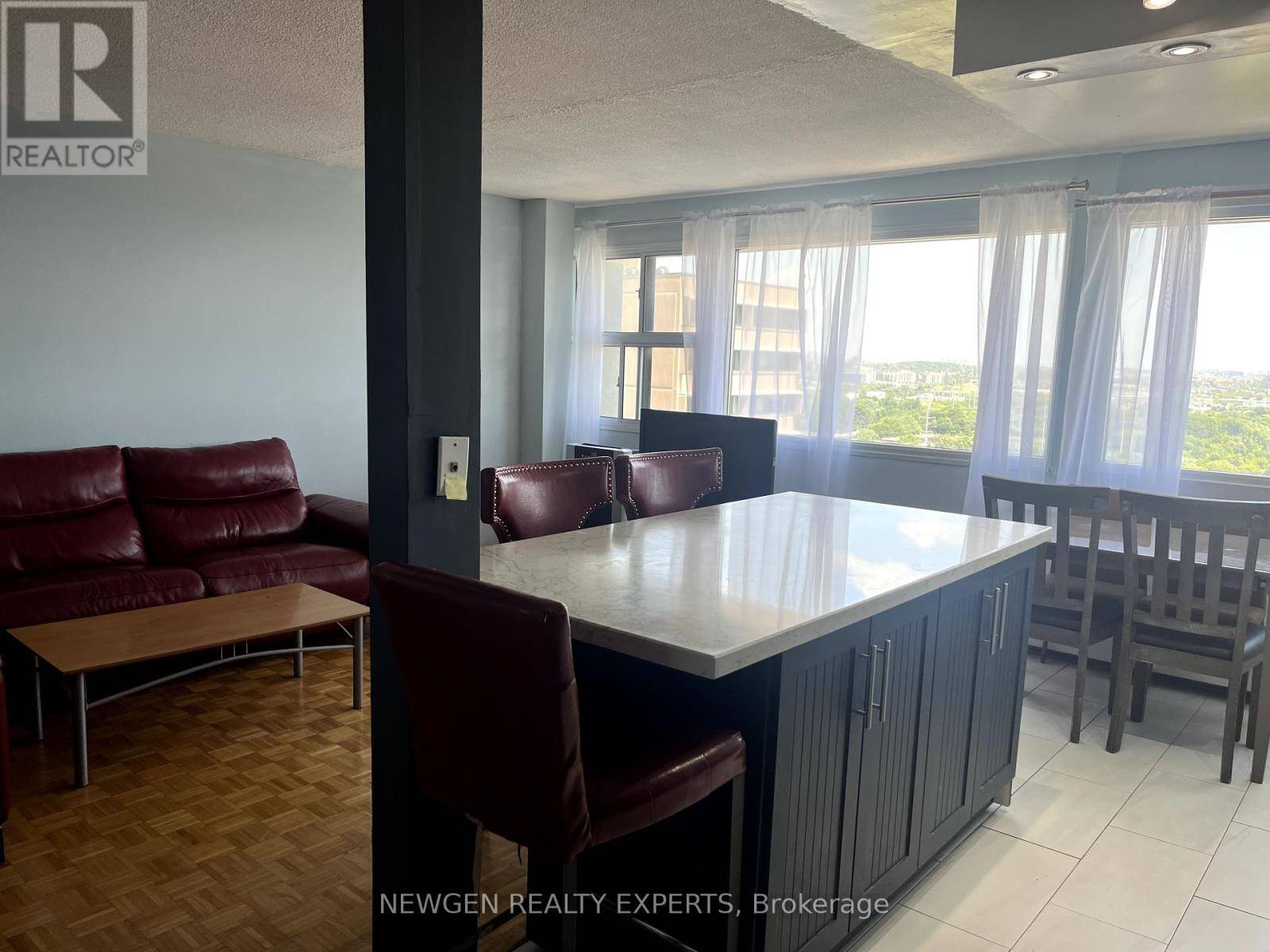 Toronto (flemingdon Park), ON M3C1S4,715 Don Mills RD #2603