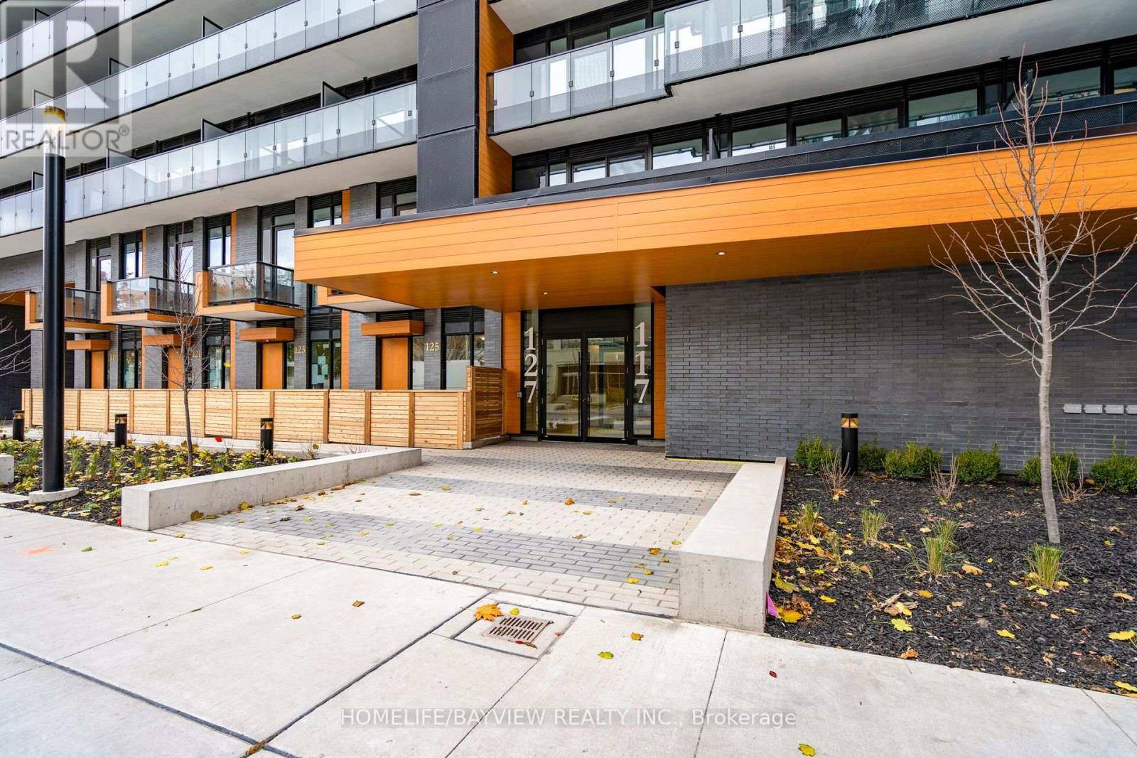 Toronto (mount Pleasant West), ON M4P1V3,117 Broadway AVE #3104