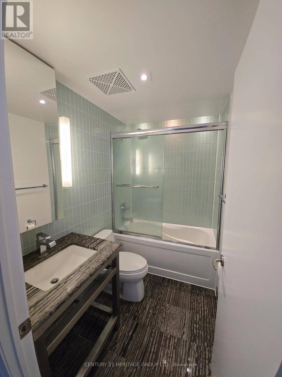 Toronto (waterfront Communities), ON M5V3X4,80 John ST #3410