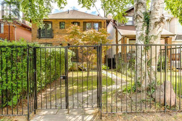 Toronto (bedford Park-nortown), ON M5M1J2,125 BEDFORD PARK AVENUE