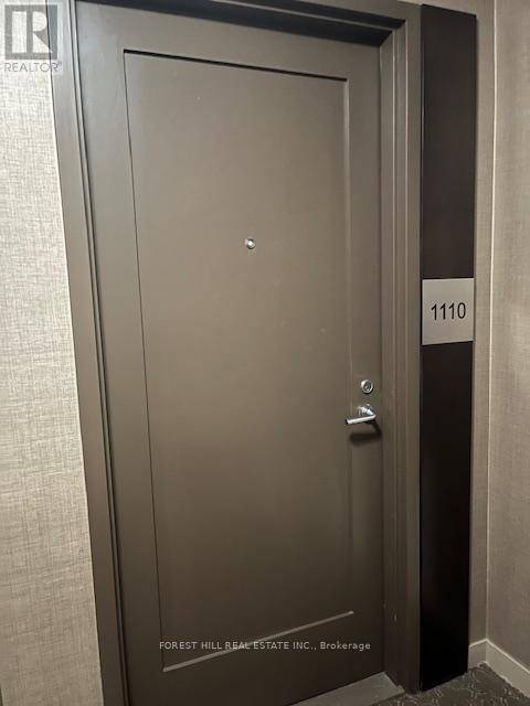 Toronto (forest Hill South), ON M5P2Y3,320 Tweedsmuir AVE #1110