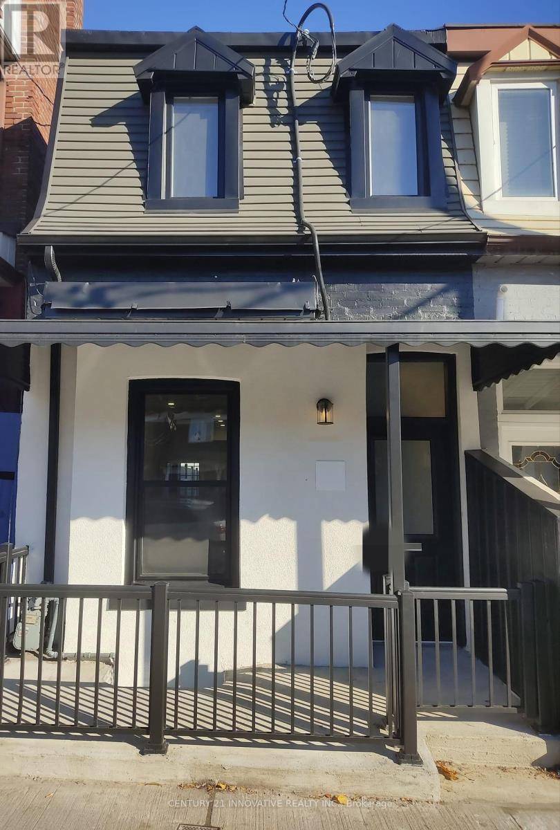 Toronto (little Portugal), ON M6K2B1,613 DUFFERIN STREET