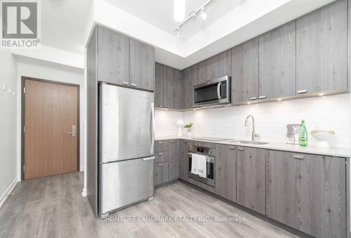 Toronto (henry Farm), ON M2J0E5,56 Forest Manor RD #409