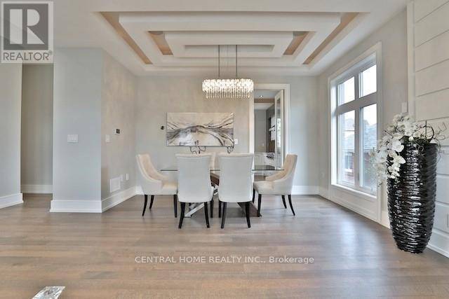 Toronto (bedford Park-nortown), ON M5M4C5,43 KELSO AVENUE