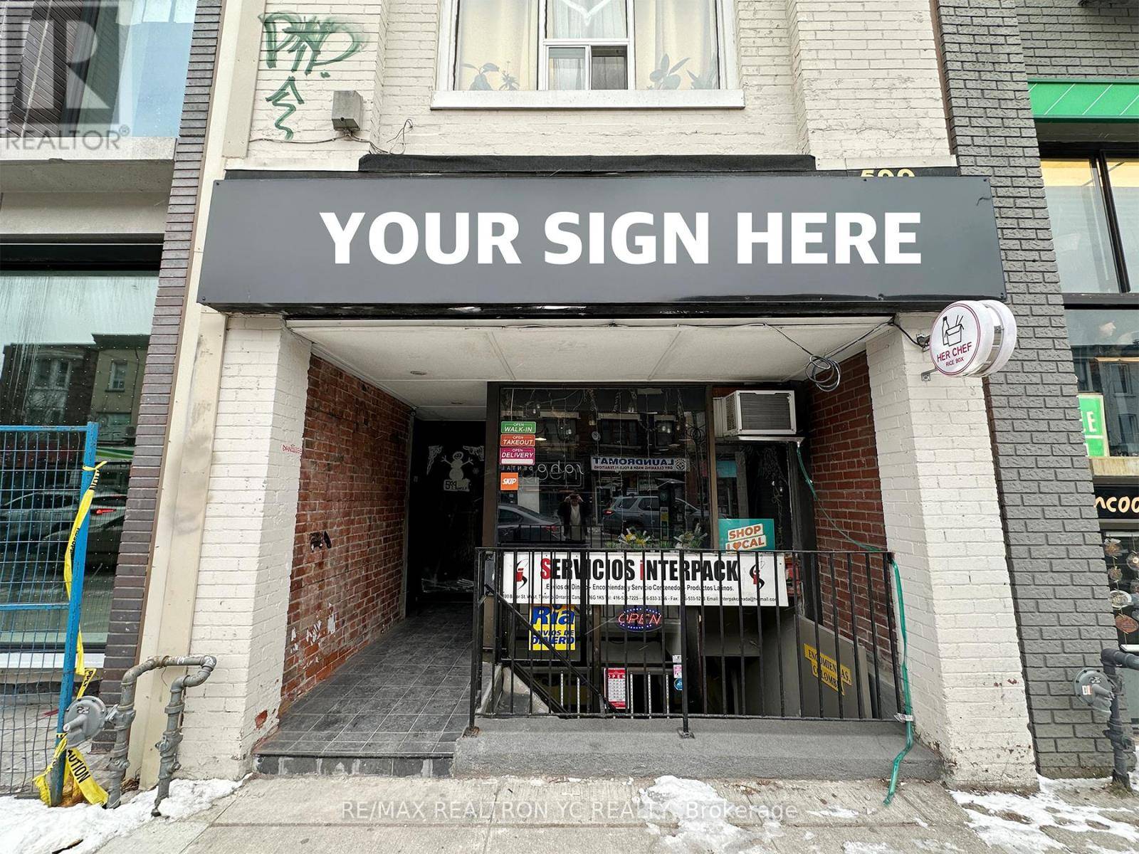 Toronto (palmerston-little Italy), ON M6G1K5,599 BLOOR STREET W