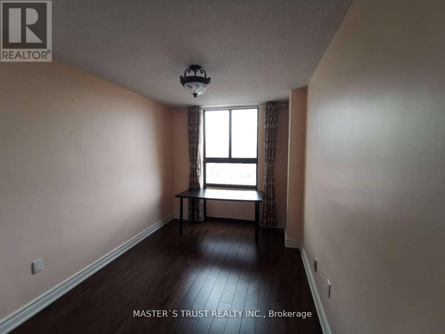 Toronto (don Valley Village), ON M2J4S6,260 Seneca Hill DR #1209