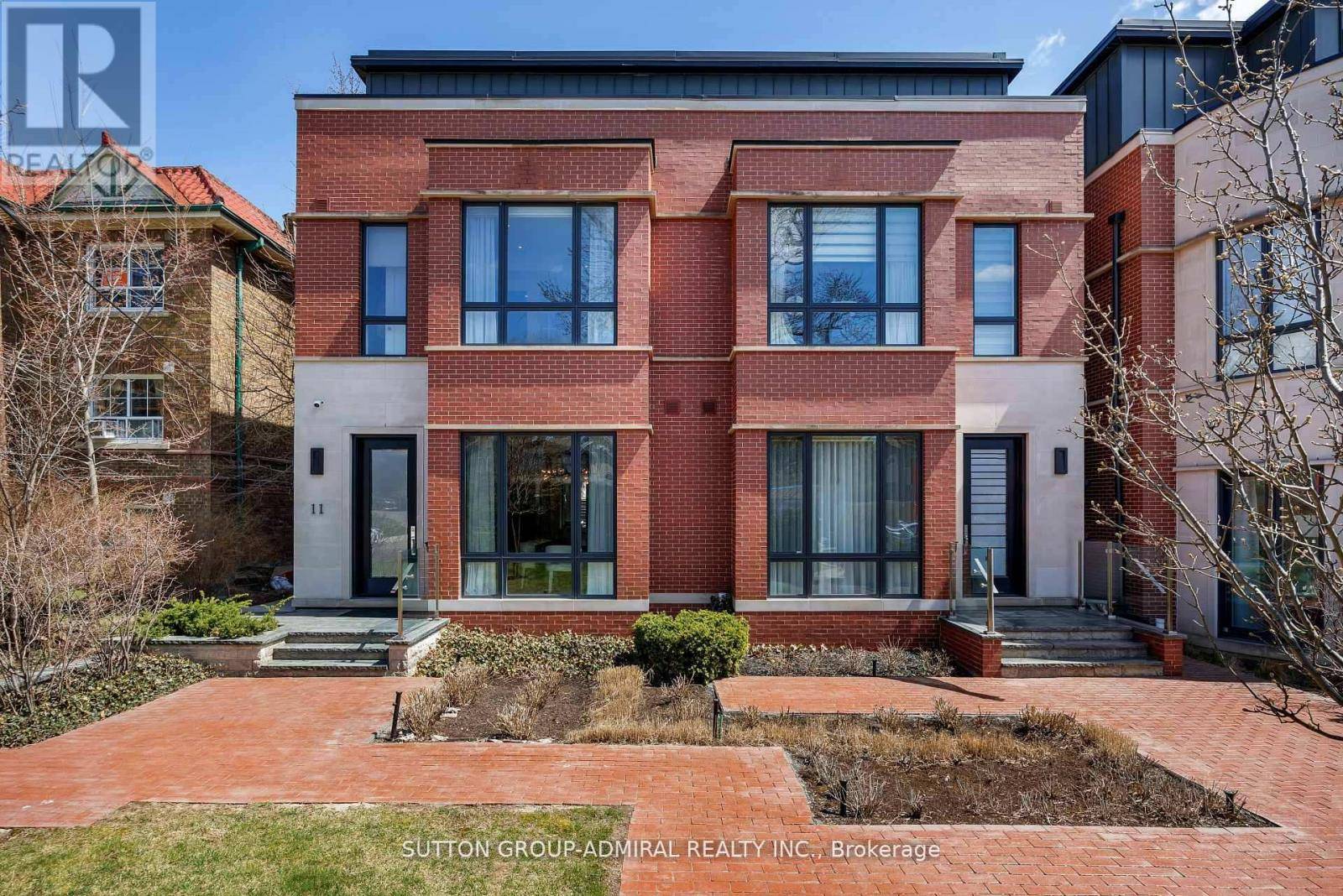 Toronto (mount Pleasant West), ON M4S0B4,11 THURLOE AVENUE
