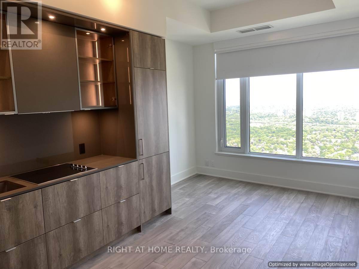 Toronto (annex), ON M4W0B7,11 Yorkville AVE #6005