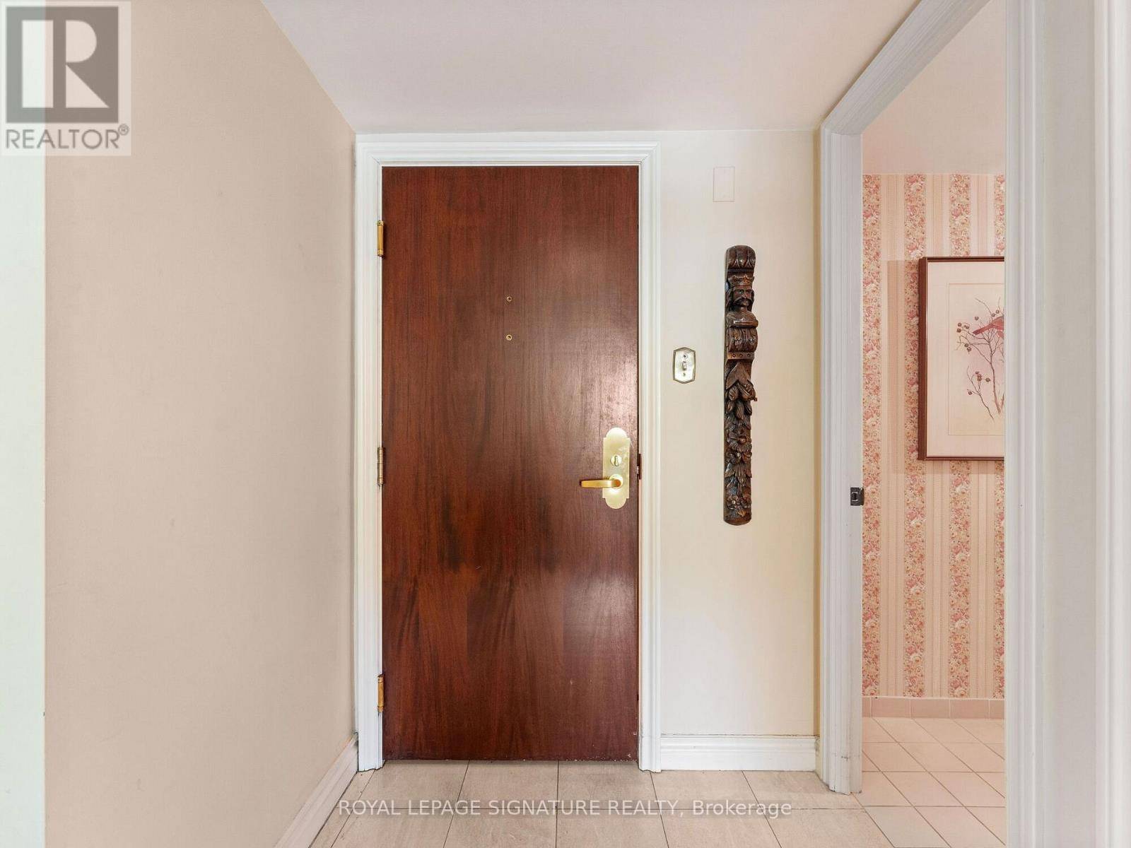 Toronto (banbury-don Mills), ON M3B3N8,1200 Don Mills RD #220