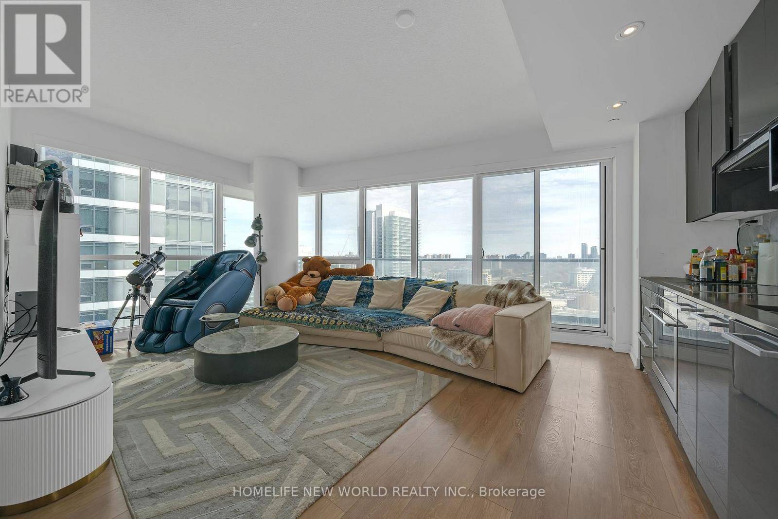 Toronto (bayview Village), ON M2K2X9,117 Mcmahon DR #1609