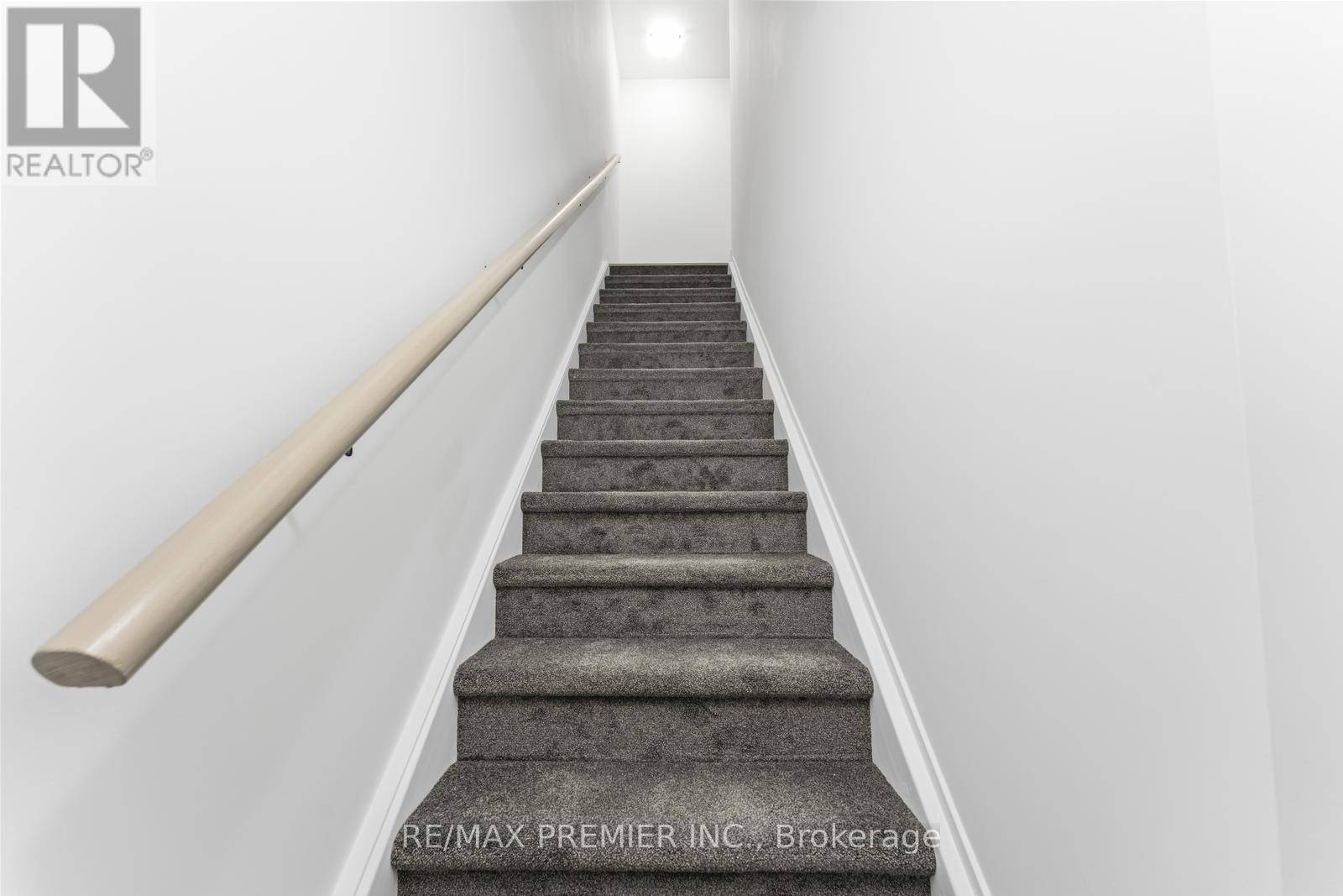 Toronto (clanton Park), ON M3H0G2,851 Sheppard AVE West #15