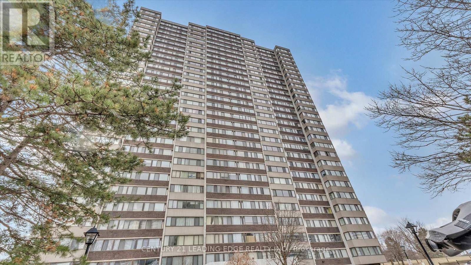 Toronto (westminster-branson), ON M2R3N5,80 Antibes DR #2605