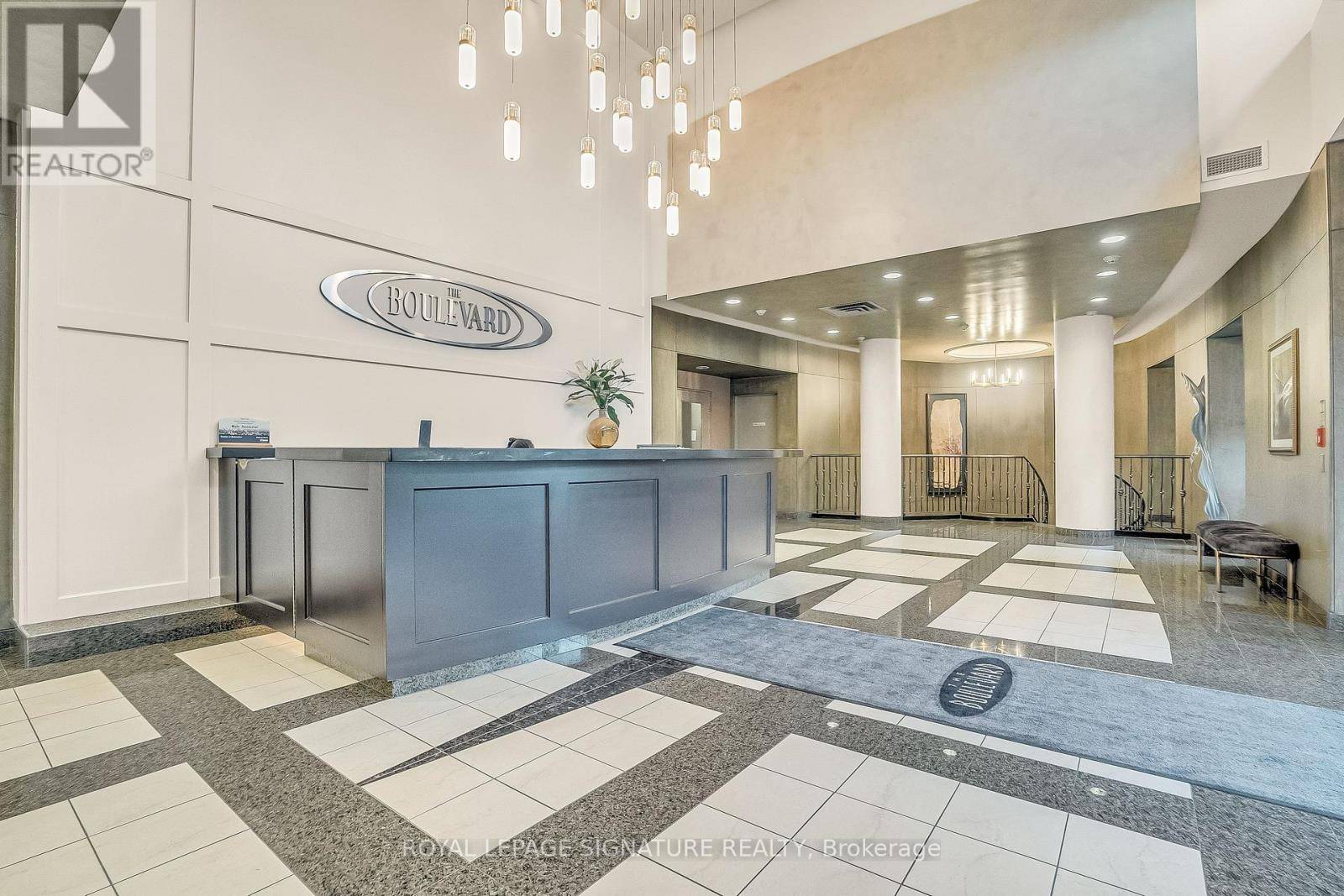 Toronto (willowdale East), ON M2N6Z5,188 Doris AVE #802