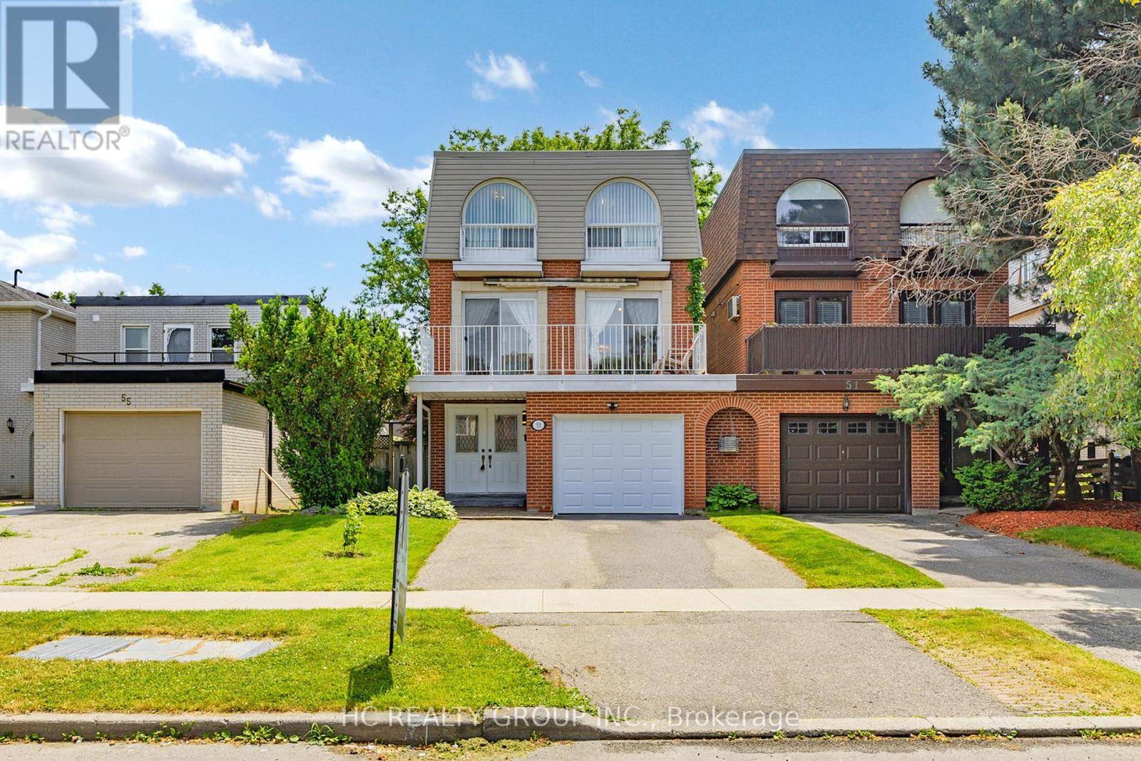 Toronto (pleasant View), ON M2J3X6,53 CHIPWOOD CRESCENT