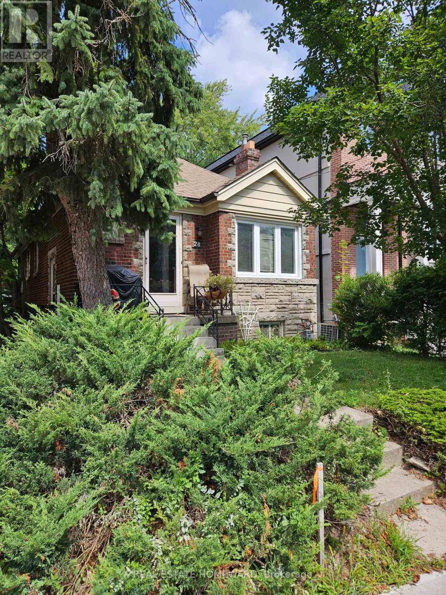 Toronto (lawrence Park North), ON M4N2E1,28 GLEN ECHO ROAD