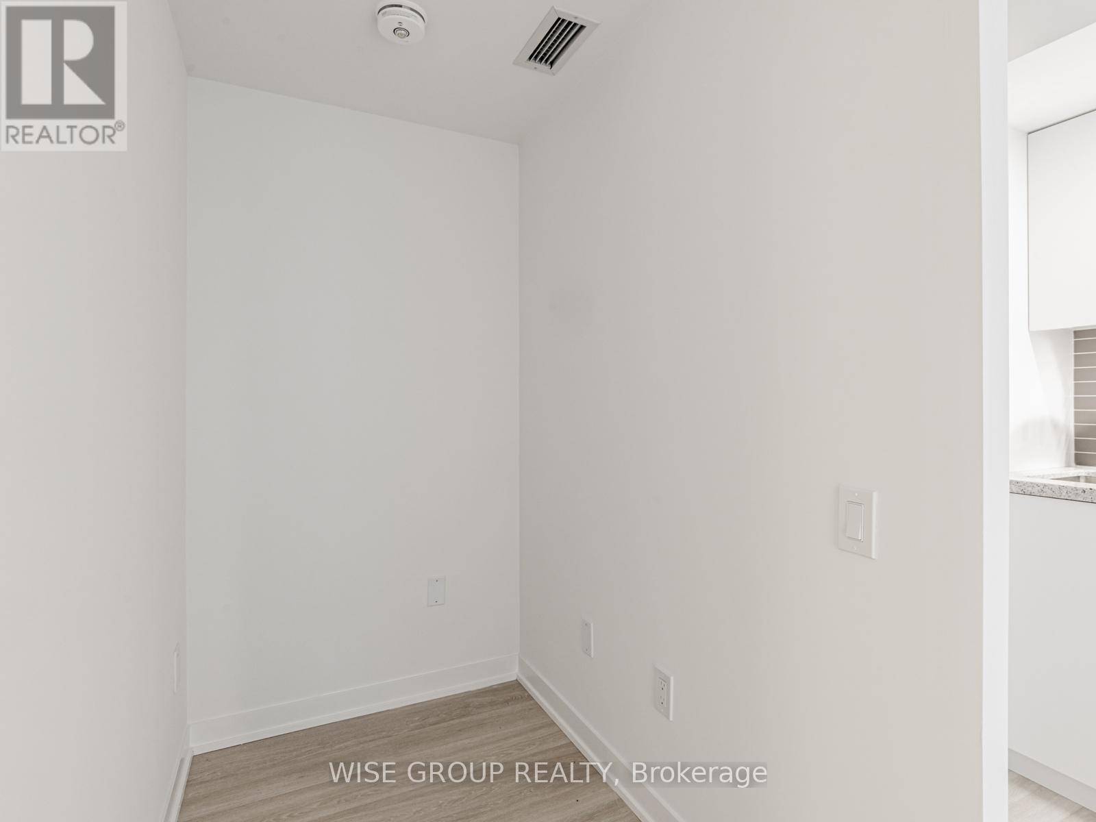Toronto (clanton Park), ON M3H5Y9,500 Wilson AVE #227