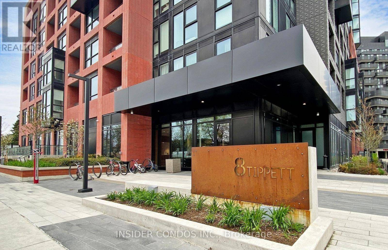Toronto (clanton Park), ON M3H0E7,8 Tippett RD #226