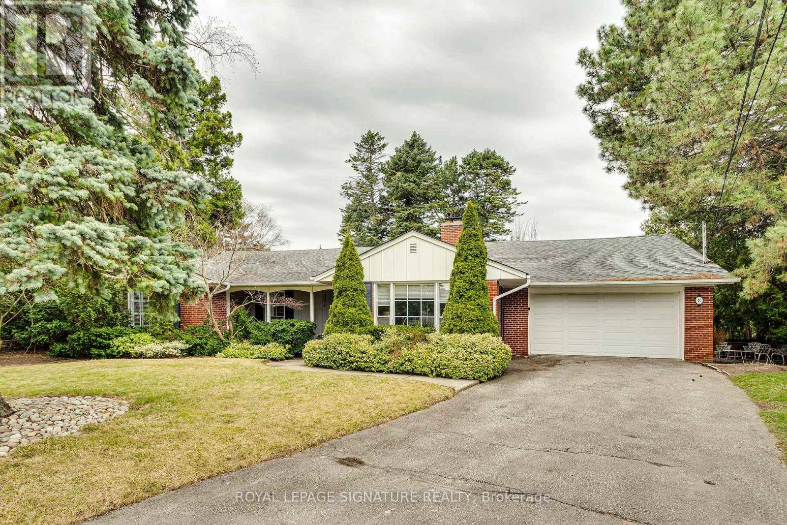 Toronto (st. Andrew-windfields), ON M2L1Y3,8 HONEYWELL PLACE