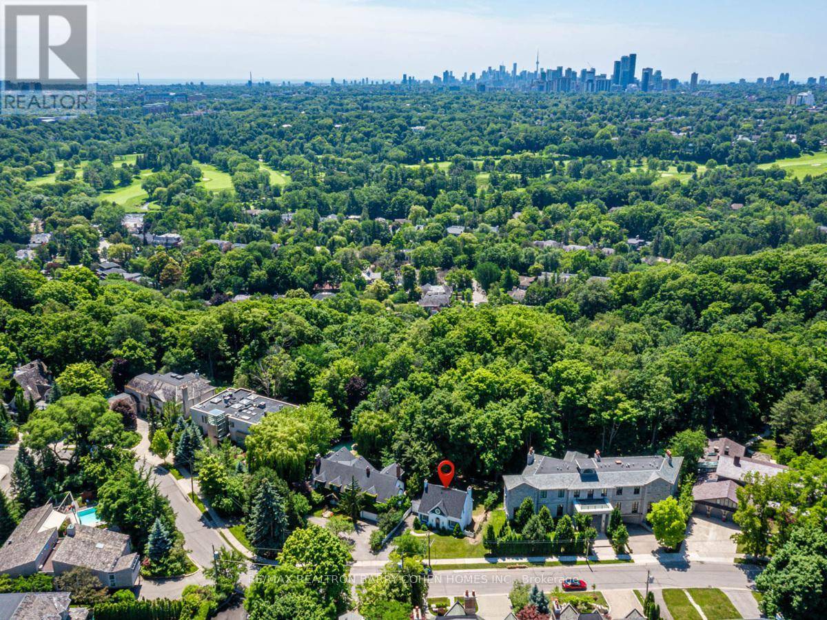 Toronto (bridle Path-sunnybrook-york Mills), ON M2L1G7,61 HIGHLAND CRESCENT