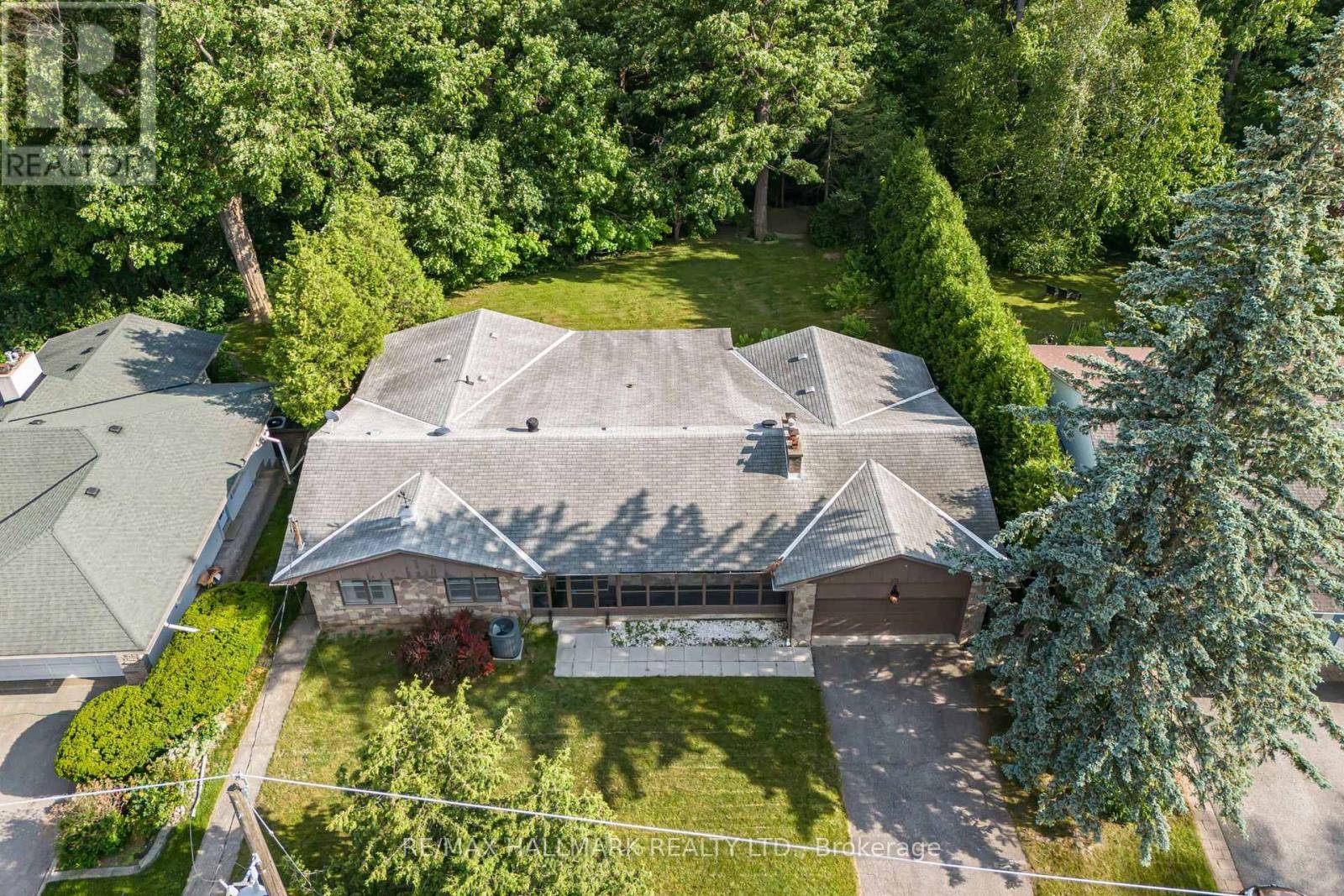 Toronto (bayview Village), ON M2K1Z4,73 FOREST GROVE DRIVE